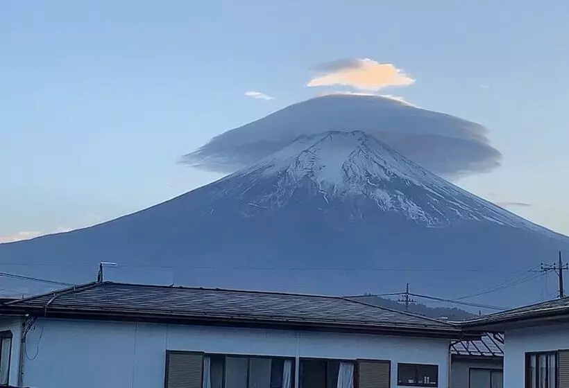 ペンション Guest House En
