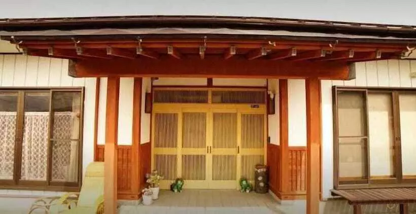 ペンション Guest House En