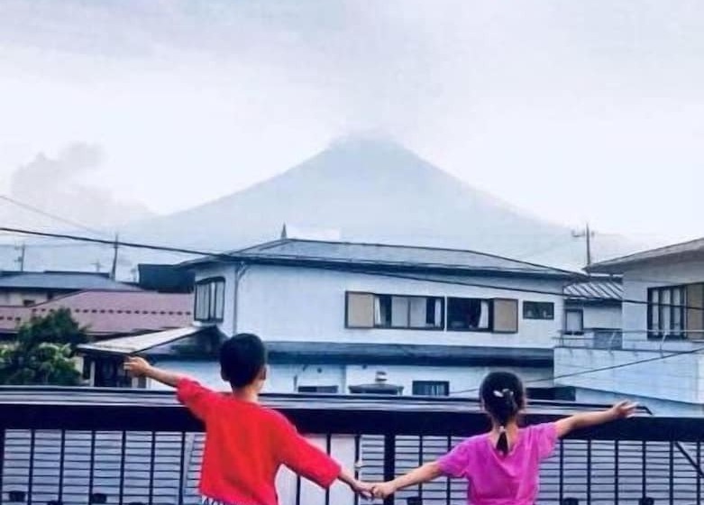 פנסיון Guest House En