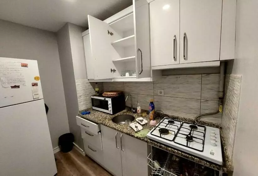 ペンション Kapalı
