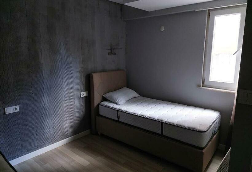 Пансион Kapalı