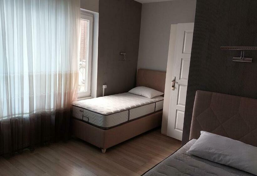 Пансион Kapalı