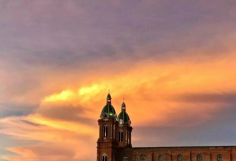 Aamiaismajoitus (B&B) Alondra Posada Turística, Escape Con Chimenea A Una Hora De Bogotá