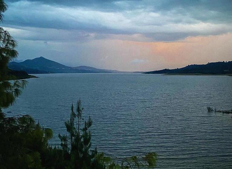 مبيت وإفطار Alondra Posada Turística, Escape Con Chimenea A Una Hora De Bogotá