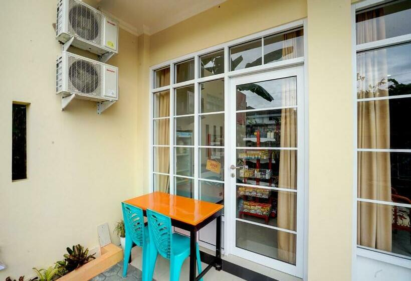 호텔 Oyo 90909 Omah Citra