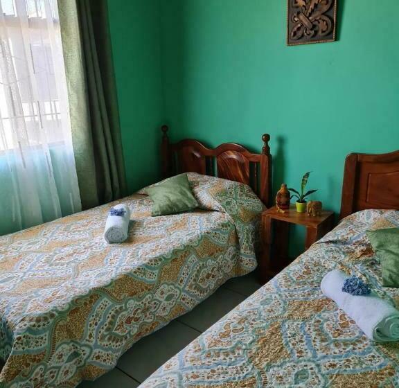 پانسیون Hopecr