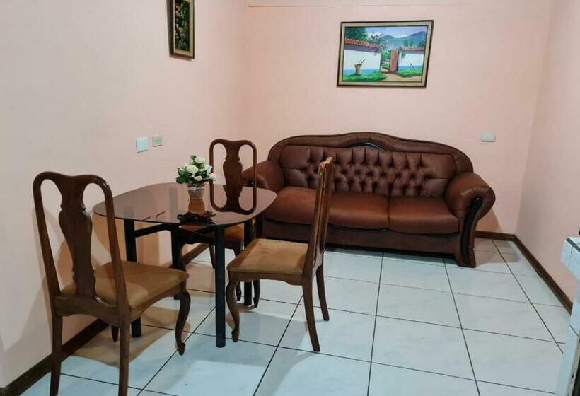 پانسیون Hopecr