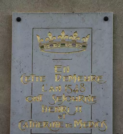 ペンション La Tour Bocsozel