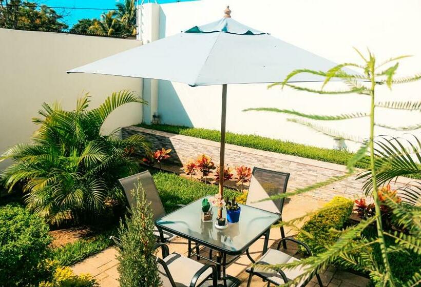 تختخواب و صبحانه Mansión Sheehan