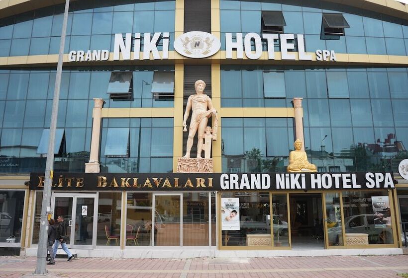 Grand Niki Hotel & Spa
