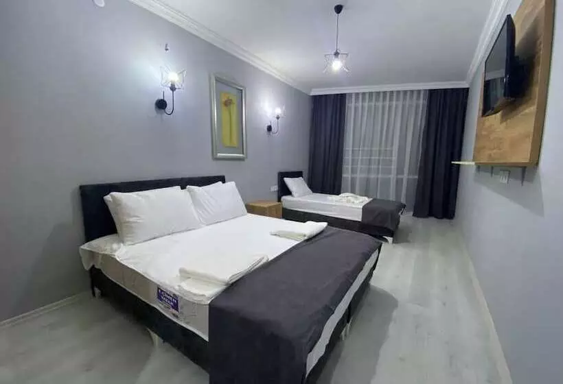 Grand Niki Hotel & Spa