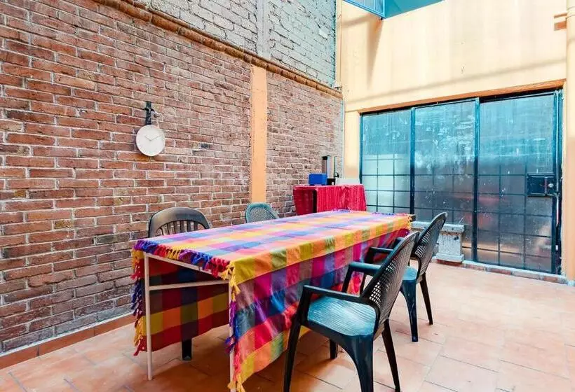 ホテル Oasis Airport