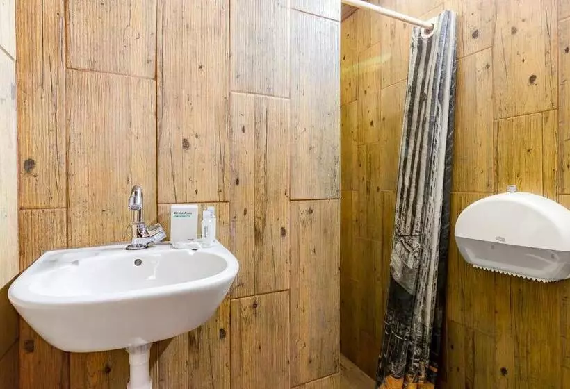 ホテル Oasis Airport