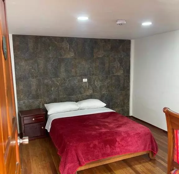 ホテル El Jardín Escondido Party Hostel