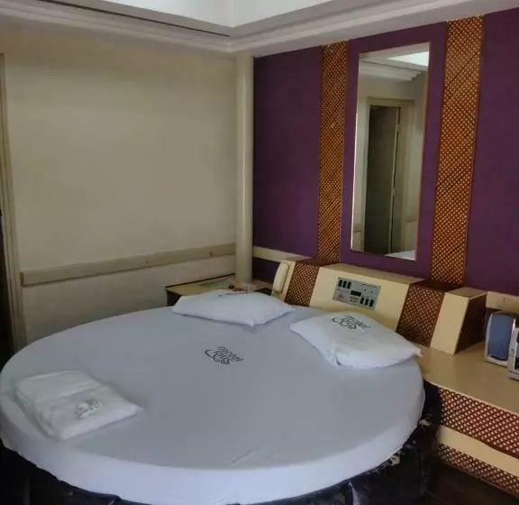 Motel Rius Araras