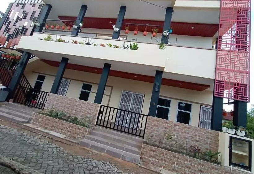 پانسیون Duta Spring Homes 3