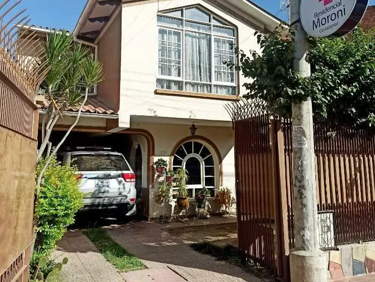 تختخواب و صبحانه Residencial Moroni Alojamiento En Cochabamba