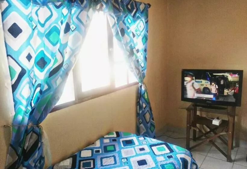 تختخواب و صبحانه Residencial Moroni Alojamiento En Cochabamba