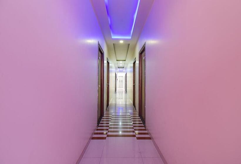 Fabhotel Royal Empire Bird Valley Udhyan