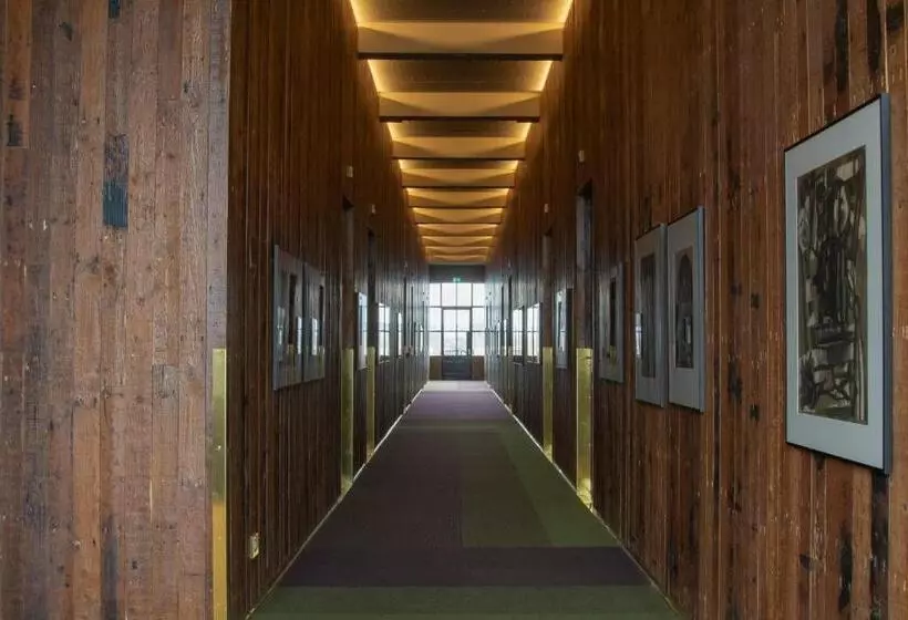 Hotelli Piet Hein Eek