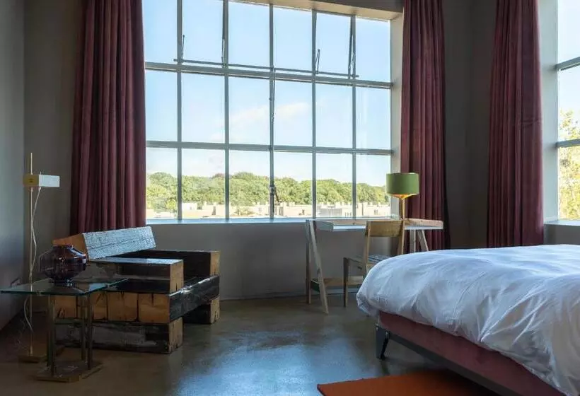 Hotelli Piet Hein Eek