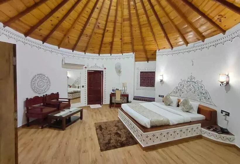 Hotelli The Desert Den  Little Rann Of Kutch