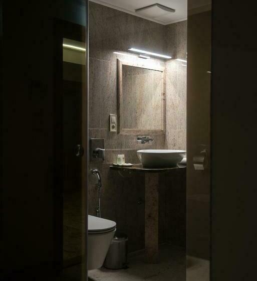 ペンション Robinia Rooms