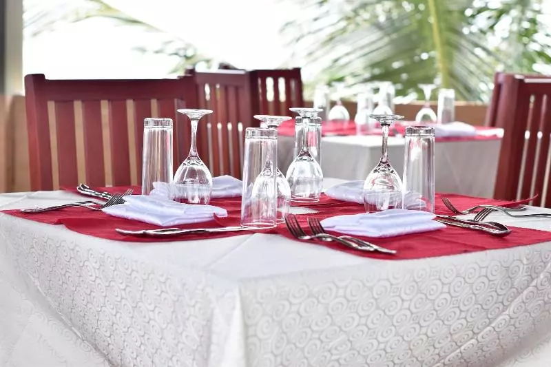 Majatalo Sea Crest Hotel Zanzibar