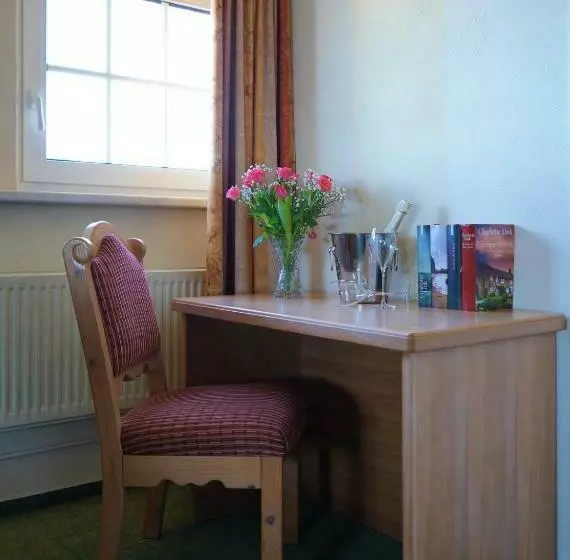 ペンション Corso