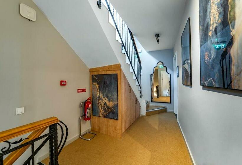 בית מלון כפרי Massi Near The Sea