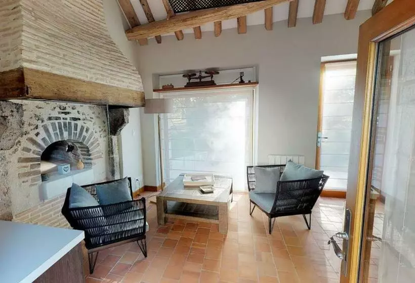 Majatalo Le Petit Pavillon