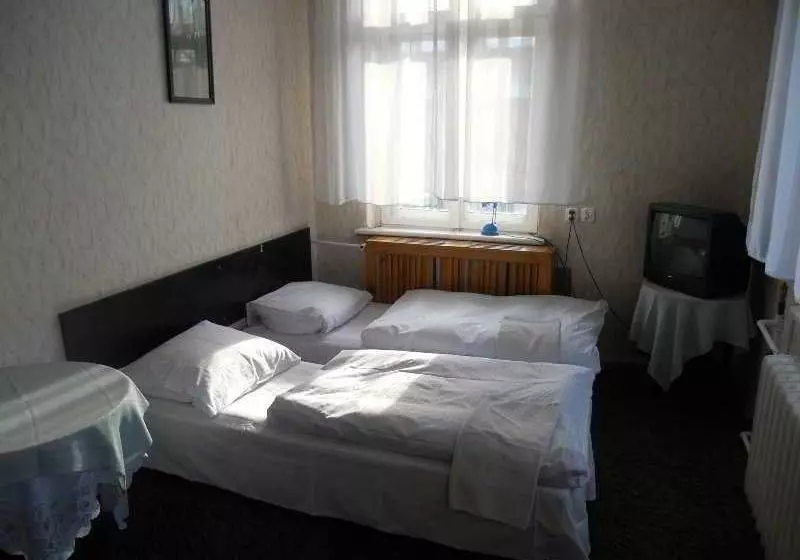 호스텔 Dom Nauczyciela W Sopocie