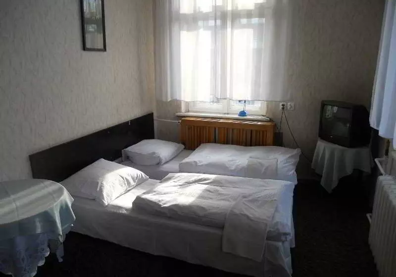 호스텔 Dom Nauczyciela W Sopocie