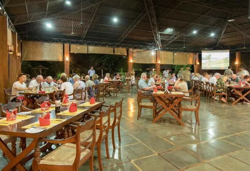 Camellia Resort And Spa