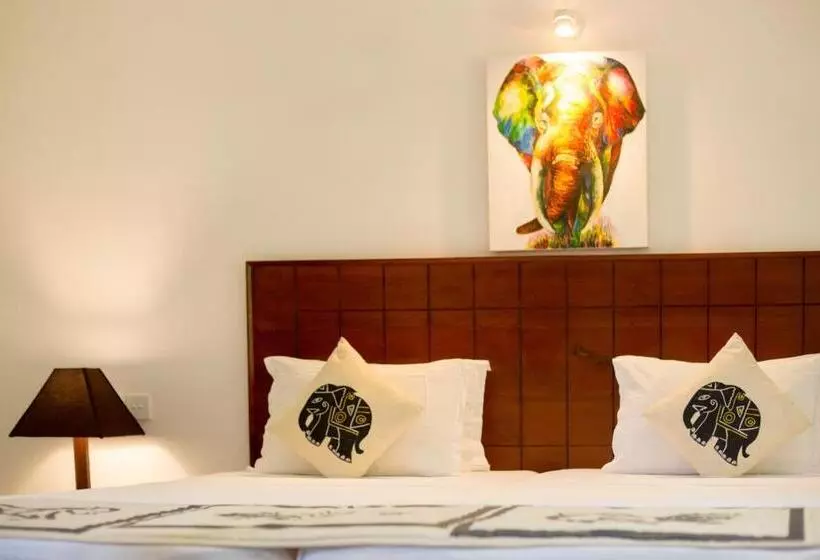 Camellia Resort And Spa