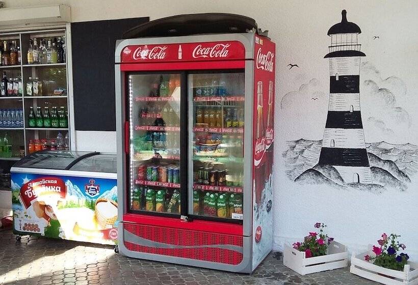 בית מלון כפרי Admiral