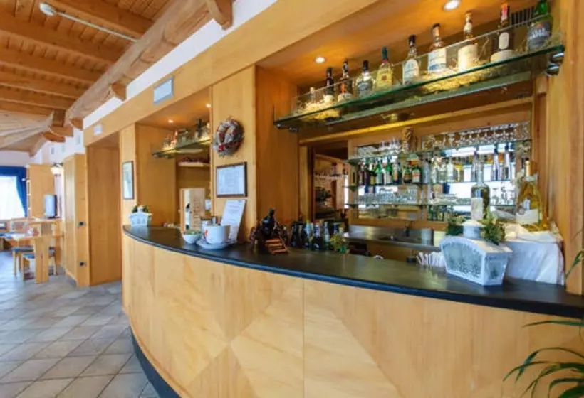 Отель Bellamonte