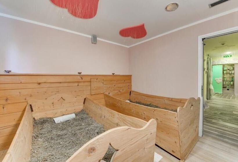 Отель Bellamonte