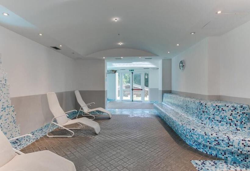 Отель Bellamonte