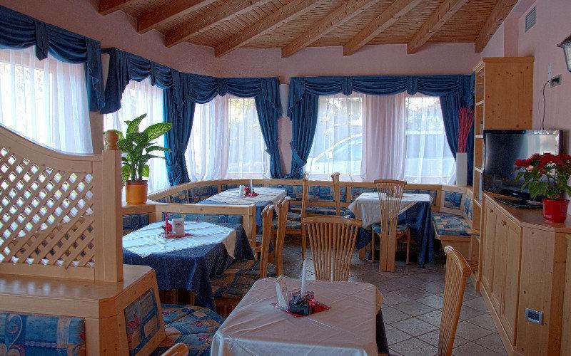 Отель Bellamonte