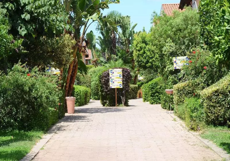 酒店 Pizzo Calabro Resort