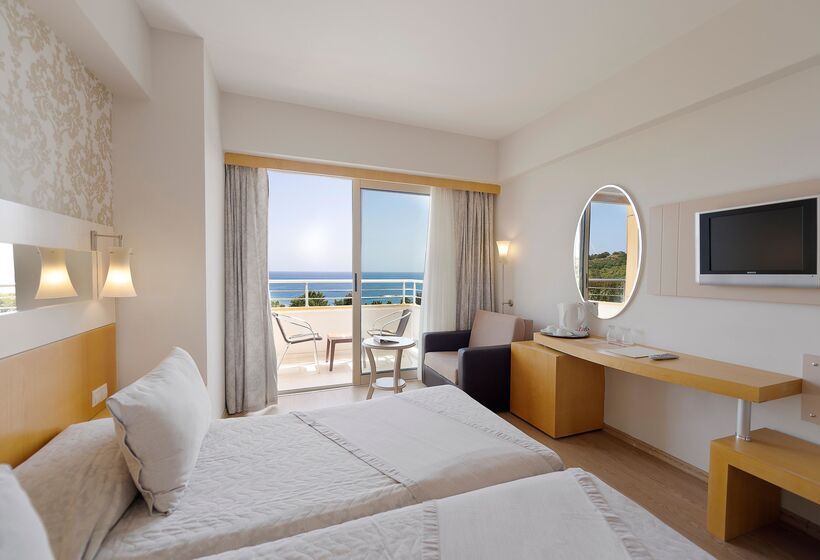 Отель Lycus Beach