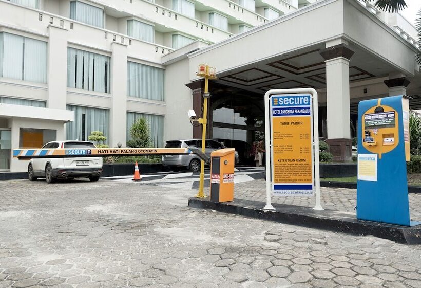 בית מלון כפרי Pangeran Pekanbaru