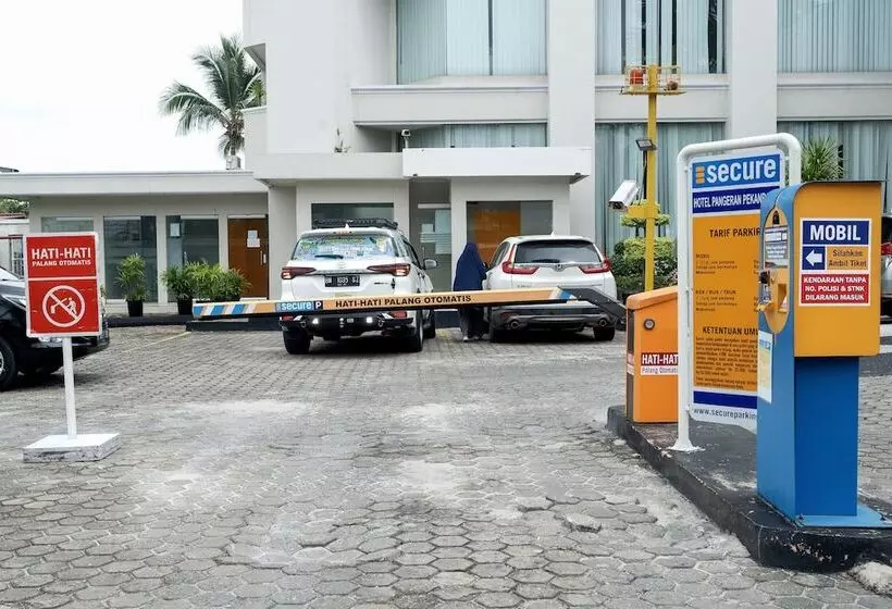 בית מלון כפרי Pangeran Pekanbaru