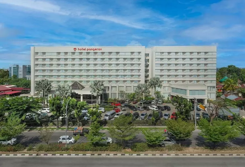 בית מלון כפרי Pangeran Pekanbaru