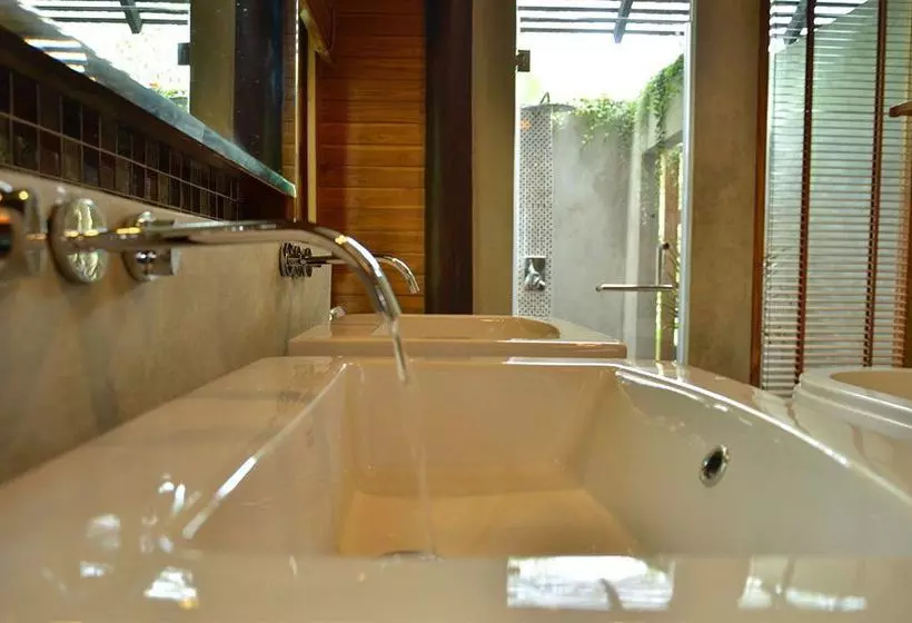 Hotel 32 Coffee Hill & Resort