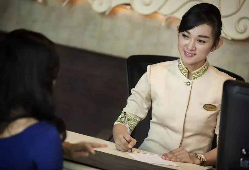 هتل Santika Bengkulu