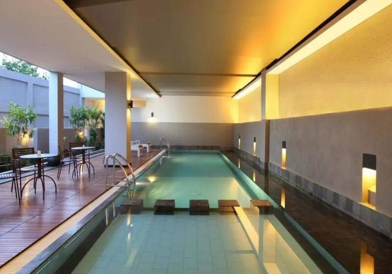 هتل Santika Bengkulu