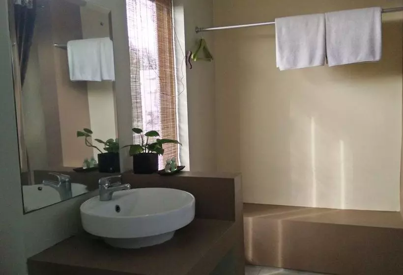 Hotel Koi  & Residence