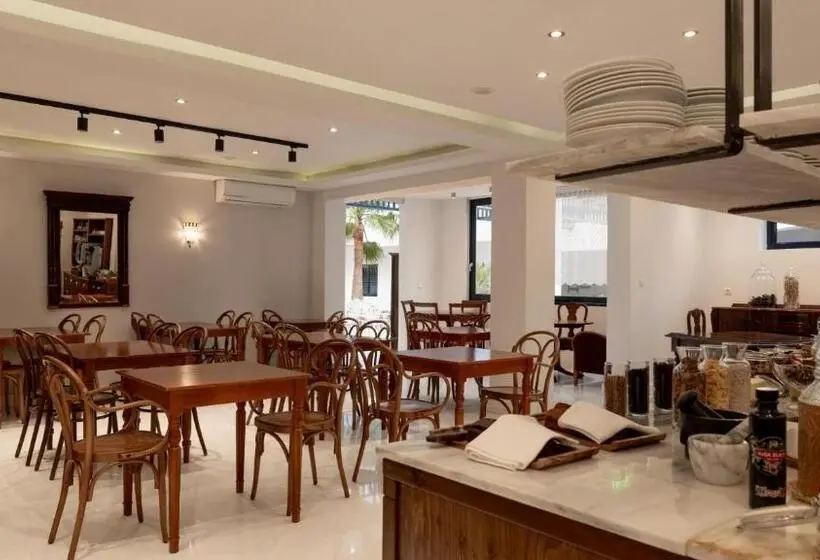 Nami Hotel & Suites